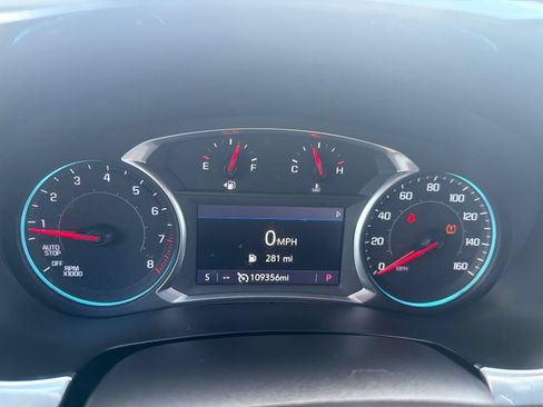 Used 2020 Chevrolet Traverse LT w/ LPO, Floor Liner Package AWD/4WD image 12