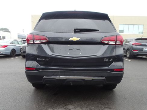 Used 2022 Chevrolet Equinox LT AWD/4WD image 3