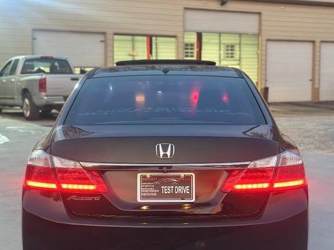 Used 2015 Honda Accord EX-L image 6