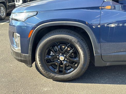 Used 2022 Chevrolet Traverse LS image 26