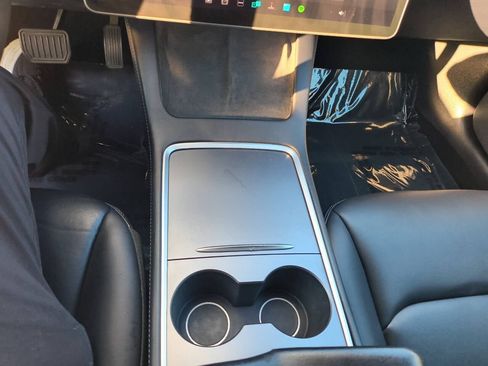 Used 2022 Tesla Model 3 Long Range AWD/4WD image 54