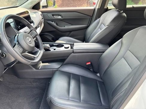 Certified 2023 Nissan Rogue SL w/ SL Premium Package AWD/4WD image 8