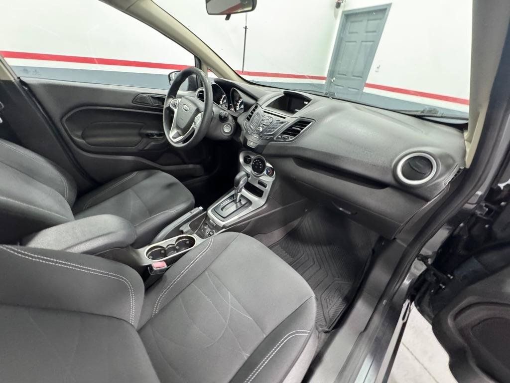 Used 2019 Ford Fiesta SE FWD image 13