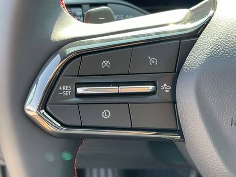 New 2026 Chevrolet Equinox RS w/ Convenience Package III image 32