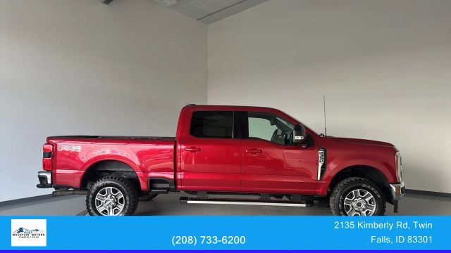 Used 2024 Ford F350 Lariat w/ FX4 Off-Road Package AWD/4WD image 8