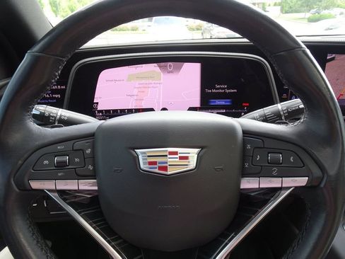 Used 2021 Cadillac Escalade Sport w/ Driver Assist Tech Package AWD/4WD image 21