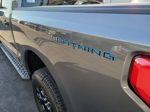 New 2025 Ford F150 Lightning XLT image 21