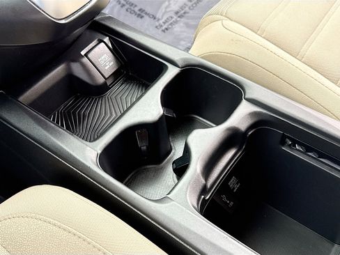 Used 2017 Honda CR-V LX image 13