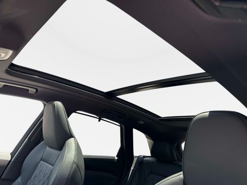 New 2026 Audi SQ5 Prestige AWD/4WD image 21