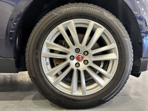 Used 2017 Jaguar F-PACE Prestige AWD/4WD image 55