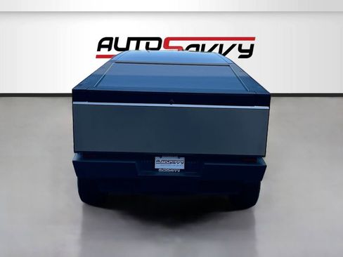 Used 2025 Tesla Cybertruck AWD Crew Cab image 6
