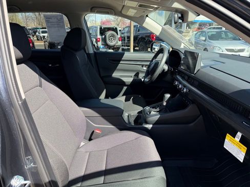 Certified 2026 Honda CR-V LX image 18