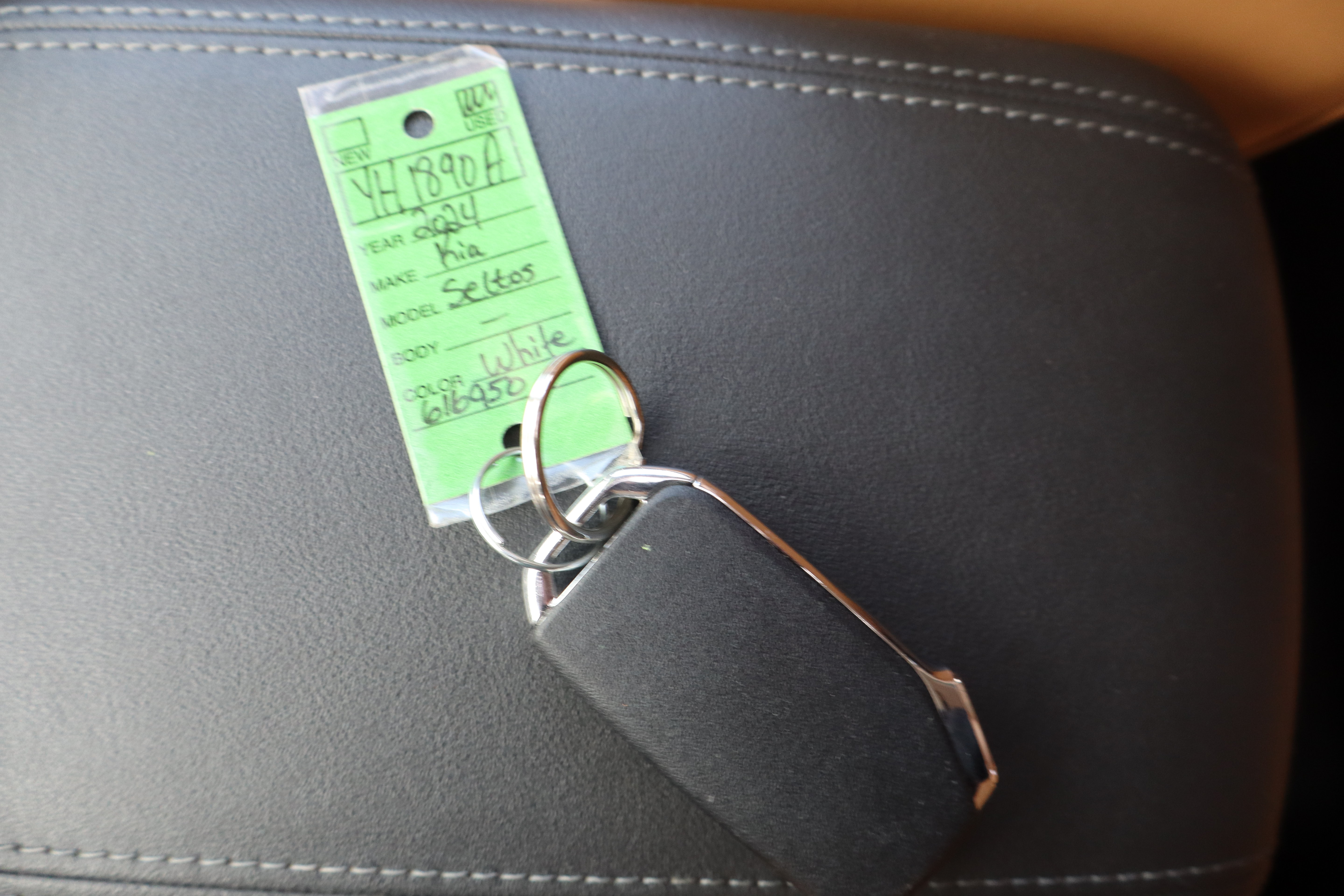 Used 2024 Kia Seltos EX AWD/4WD image 24