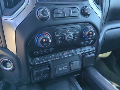 Used 2021 Chevrolet Silverado 2500 LTZ w/ LTZ Premium Texas Edition image 18