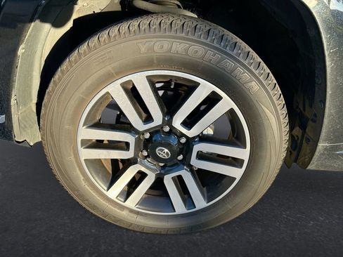 Used 2024 Toyota 4Runner Limited AWD/4WD image 10