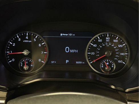 Used 2022 Kia Telluride SX w/ Nightfall Edition Package AWD/4WD image 18