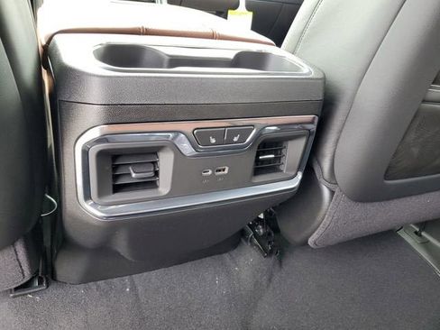 New 2026 GMC Sierra 2500 Denali Ultimate w/ Max Trailering Package image 17