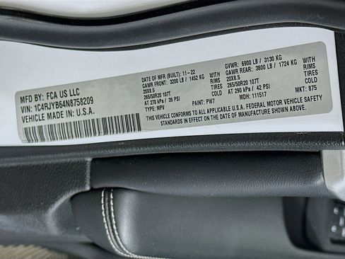 Used 2022 Jeep Grand Cherokee Limited 4xe w/ Luxury Tech Group II image 12