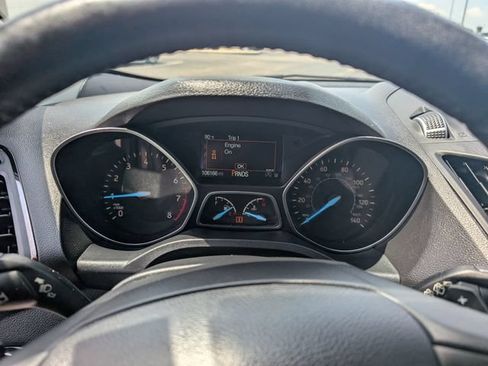Used 2017 Ford Escape Titanium AWD/4WD image 20