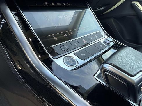 Used 2023 Audi Q7 3.0T Premium Plus image 30