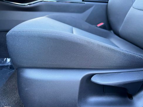 Used 2023 Toyota Prius Limited image 23