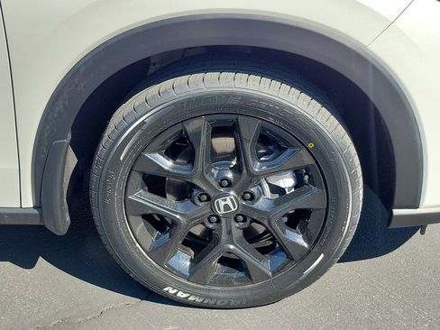 Certified 2023 Honda HR-V Sport image 6