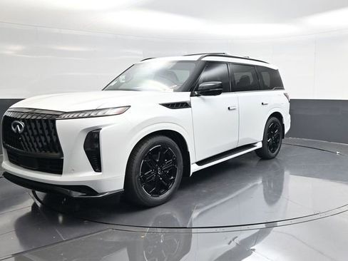 New 2026 INFINITI QX80 4WD w/ Sport Exterior Package image 7
