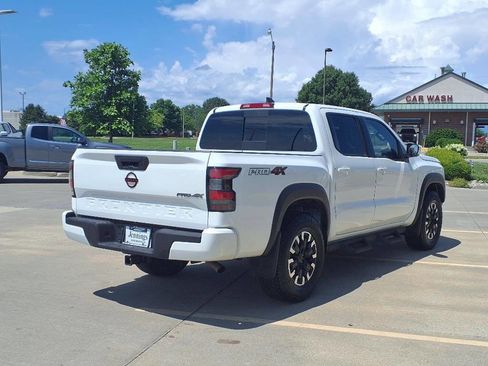 Used 2023 Nissan Frontier PRO-4X w/ Tow Package AWD/4WD image 5