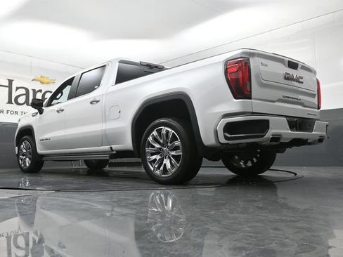 Used 2024 GMC Sierra 1500 Denali w/ Denali Reserve Package AWD/4WD image 5