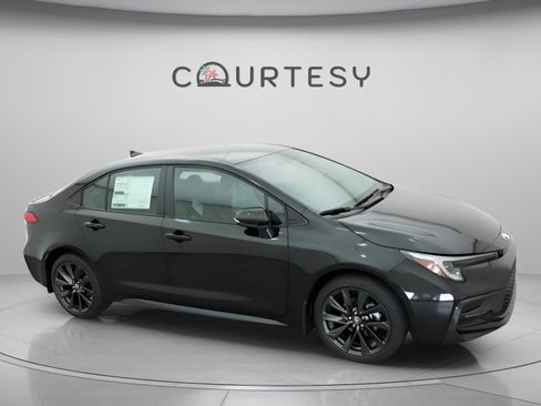 New 2026 Toyota Corolla SE FWD image 22
