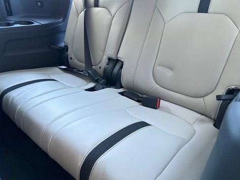 New 2026 Honda Pilot EX-L image 17