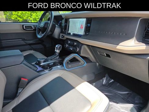 Used 2024 Ford Bronco Wildtrak AWD/4WD image 9