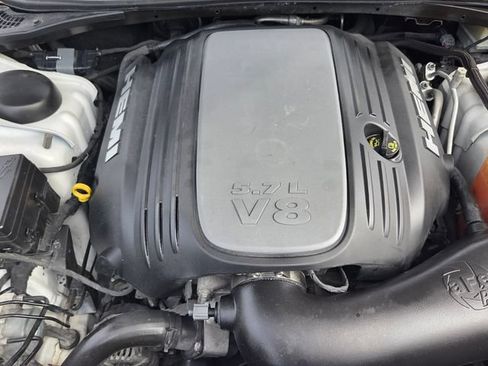 Used 2020 Dodge Challenger R/T RWD image 17