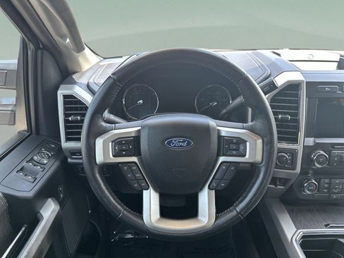 Used 2020 Ford F250 Lariat w/ Chrome Package AWD/4WD image 28
