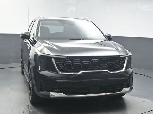 Used 2025 Kia Sorento SX FWD image 3