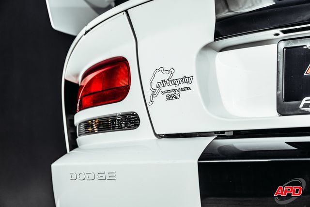 Used 2009 Dodge Viper ACR RWD image 41