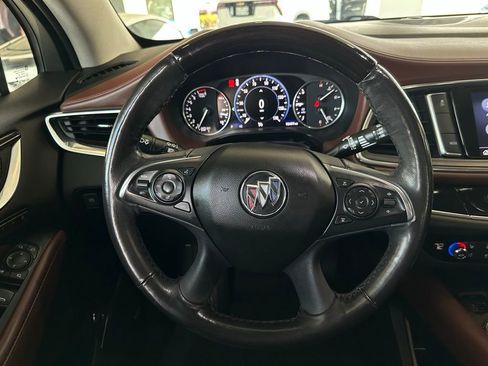 Used 2021 Buick Enclave Avenir w/ Avenir Technology Package image 20