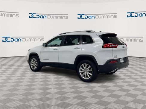 Used 2017 Jeep Cherokee Limited w/ Luxury Group image 6