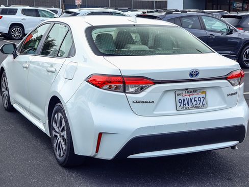 Used 2022 Toyota Corolla LE FWD image 20