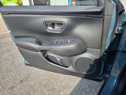 Used 2024 Honda HR-V Sport image 27