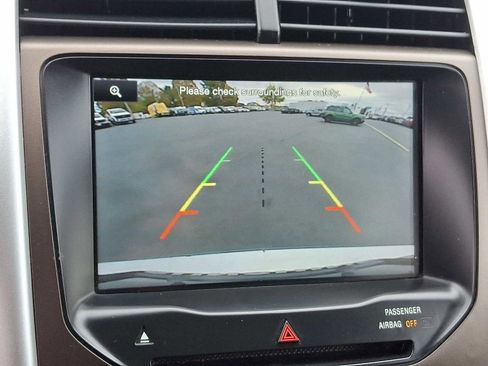 Used 2013 Ford Edge SEL image 17