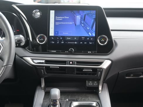 Used 2023 Lexus RX 350 Premium w/ Cold Area Package AWD/4WD image 33