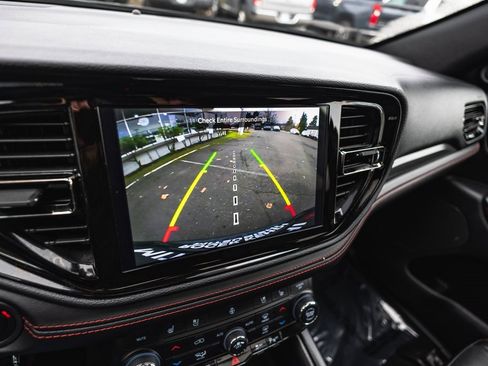 Used 2024 Dodge Durango GT image 20