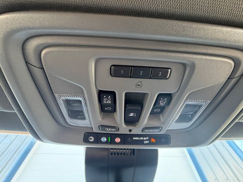 Used 2024 GMC Sierra 1500 Elevation w/ Elevation Premium Package AWD/4WD image 19