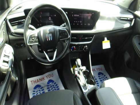 Used 2025 Buick Encore GX Preferred FWD image 14