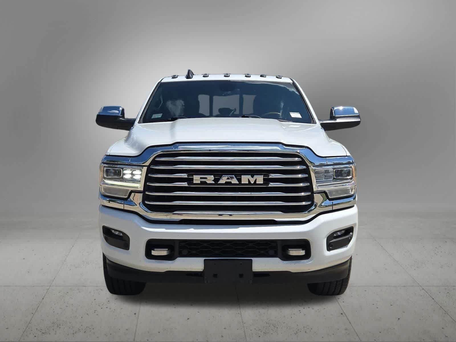 Used 2022 RAM 2500 Limited AWD/4WD image 9