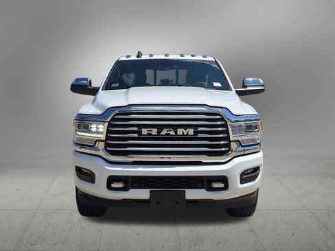 Used 2022 RAM 2500 Limited AWD/4WD image 9