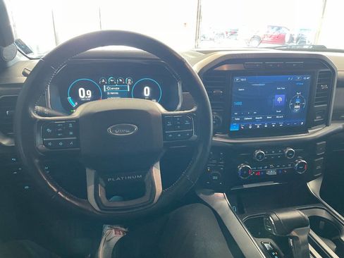 Used 2022 Ford F150 Platinum w/ Trailer Tow Package image 33