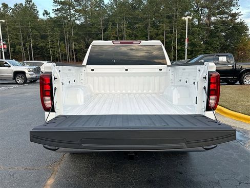 New 2026 GMC Sierra 1500 Pro image 16