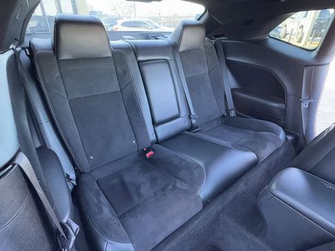 Used 2018 Dodge Challenger T/A image 35